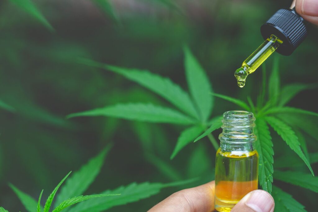 Full-Spectrum vs. Broad-Spectrum CBD Oil
